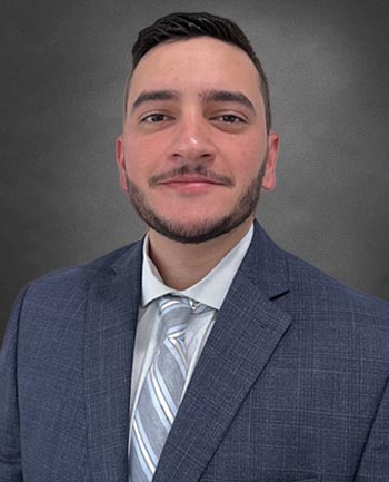 Hunter Oliva at CrossCountry Mortgage - Loan Officer | NMLS #1738745 in Miami, FL