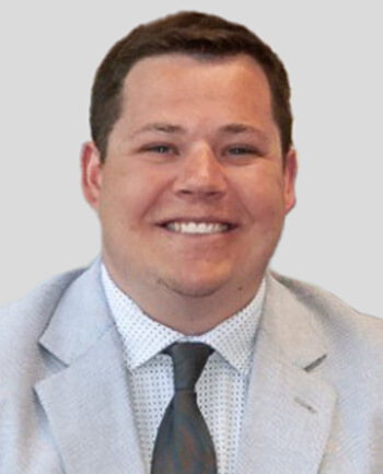 Tyler Arnold at CrossCountry Mortgage - Loan Officer | NMLS #1718930 in Cincinnati, OH
