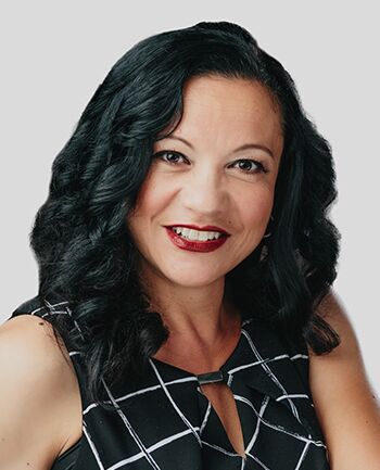 Mercedes Pomales at CrossCountry Mortgage - Loan Officer | NMLS #2504905 in Mokena, IL