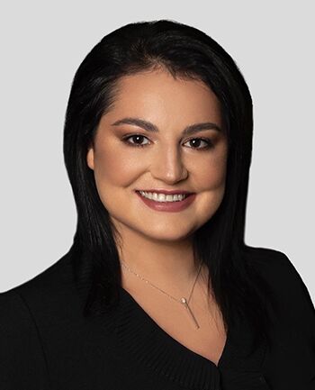 Alexandra Florescu at CrossCountry Mortgage - Loan Officer | NMLS #2088197 in Lyndhurst, NJ