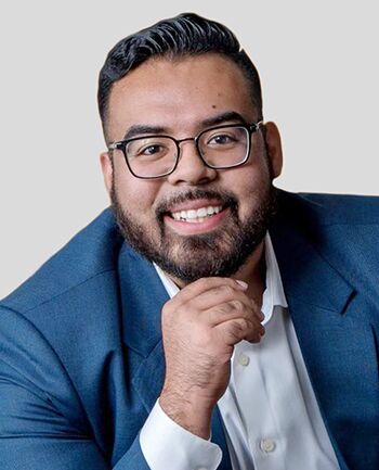 Dylan Santos at CrossCountry Mortgage in Scottsdale, AZ