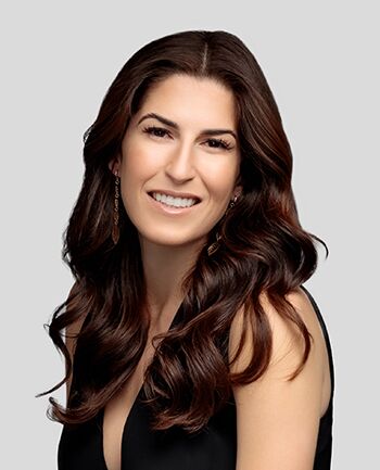 Arielle Yeatter at CrossCountry Mortgage - Senior Loan Officer | NMLS #1361210 in Boca Raton, FL